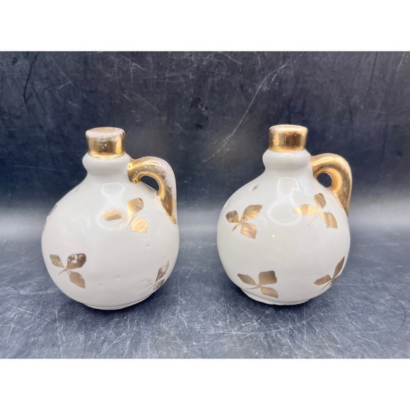 Vintage Ball Jug Salt & Pepper Shakers- White w / Gold Handles and Tops Decor - Picture 5 of 7